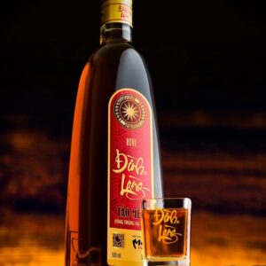 Rượu Đình Làng Táo Mèo